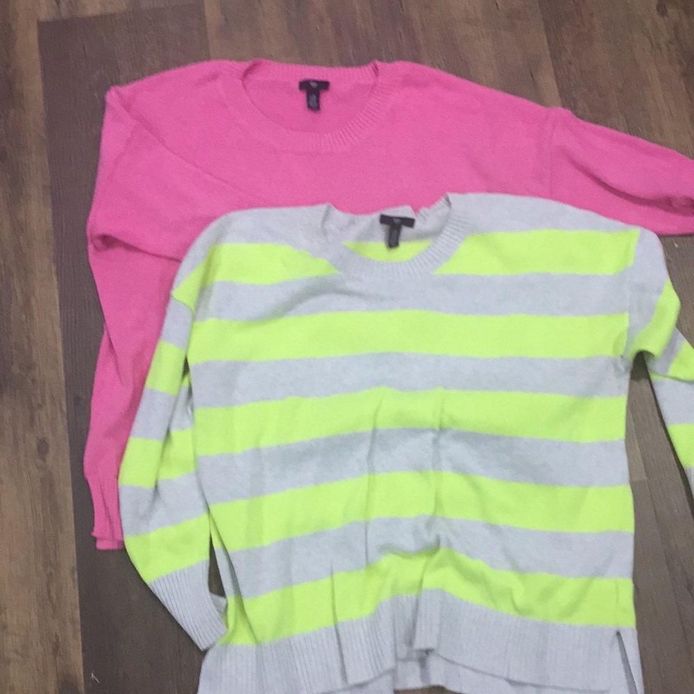 Lot of 2 XXL Gap sweaters